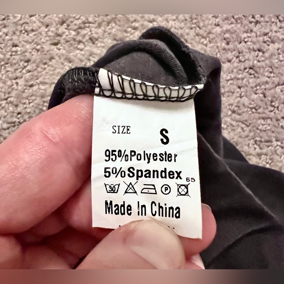 “CHILL” Tank Top, Dark Grey w/ White Lettering (Size Small) **BRAND NEW!!🎁** - Picture 5 of 5